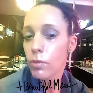 Meet your Posher, Tanya